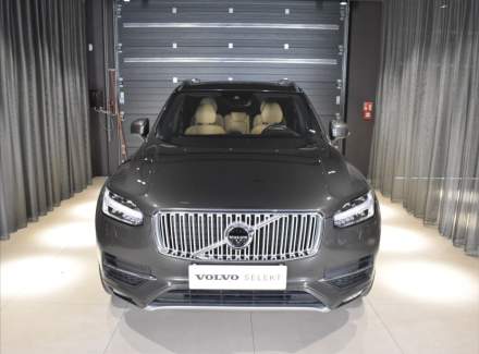 Volvo - XC90