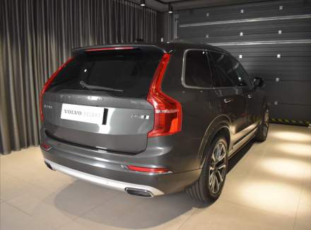 Volvo - XC90