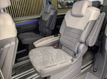 Volkswagen - Multivan