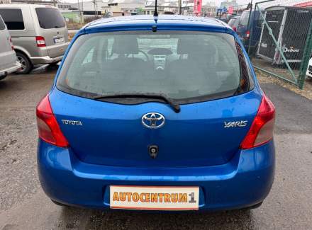 Toyota - Yaris