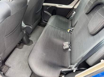 Toyota - Yaris