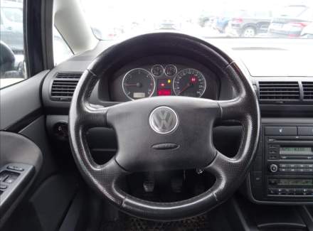 Volkswagen - Sharan