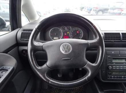 Volkswagen - Sharan