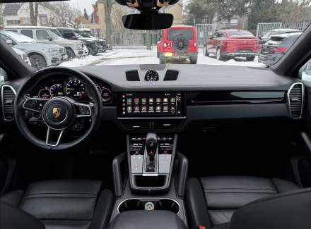 Porsche - Cayenne