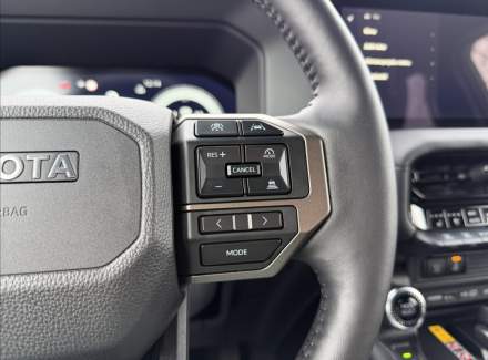 Toyota - Land Cruiser