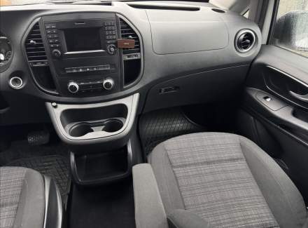 Mercedes-Benz - Vito