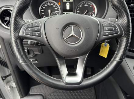 Mercedes-Benz - Vito
