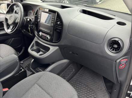 Mercedes-Benz - Vito