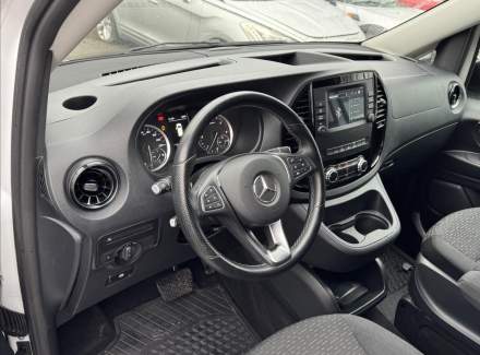Mercedes-Benz - Vito