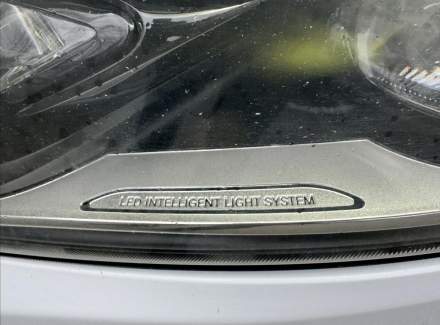 Mercedes-Benz - Vito