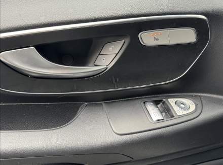 Mercedes-Benz - Vito