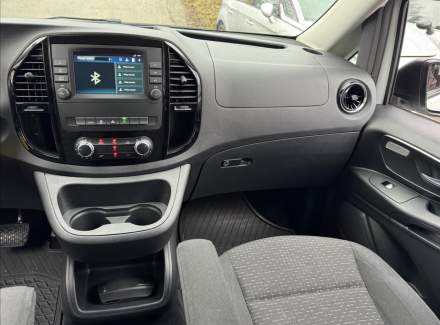 Mercedes-Benz - Vito