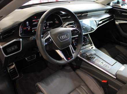 Audi - S7