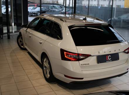 Škoda - Superb