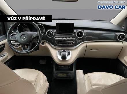 Mercedes-Benz - V-class