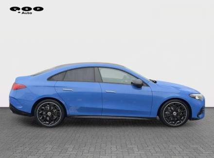 Mercedes-Benz - CLA