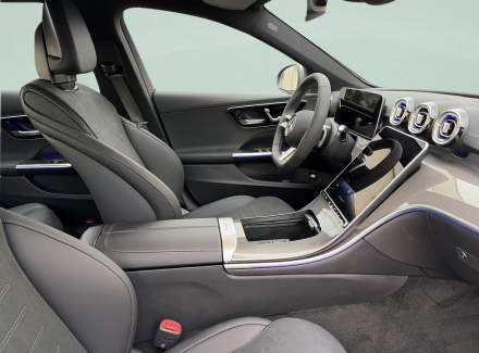 Mercedes-Benz - C-class