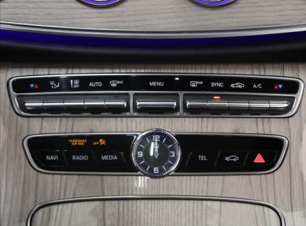 Mercedes-Benz - E-class