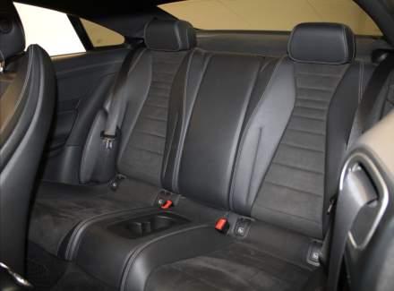 Mercedes-Benz - E-class