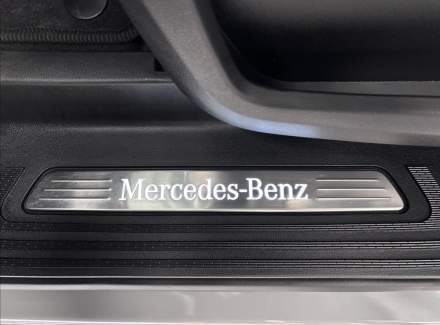 Mercedes-Benz - V-class