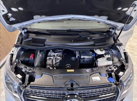 Mercedes-Benz - V-class