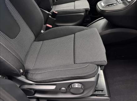 Mercedes-Benz - V-class