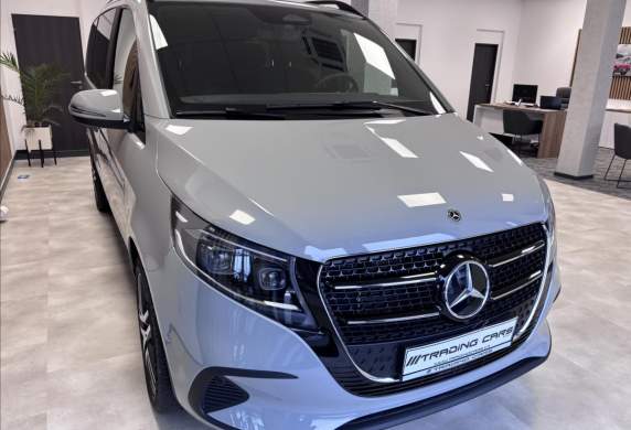Mercedes-Benz - V-class