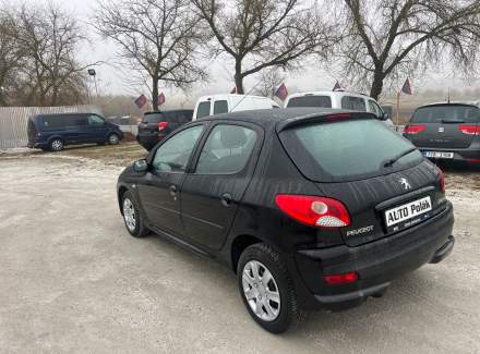 Peugeot - 206