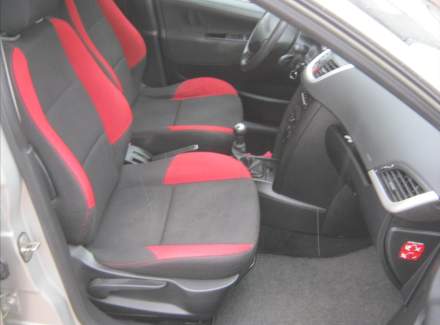 Peugeot - 207