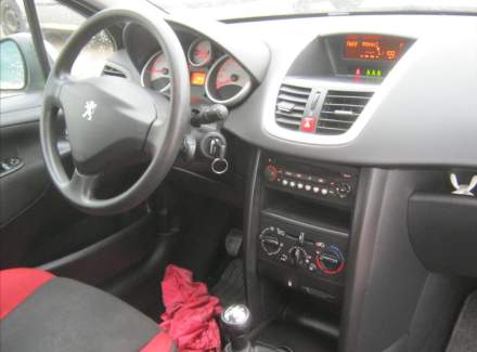 Peugeot - 207