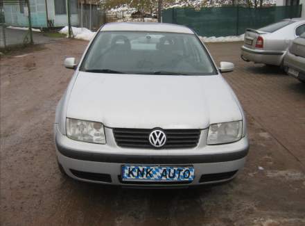 Volkswagen - Bora