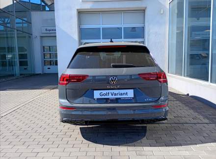 Volkswagen - Golf