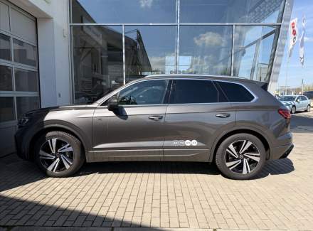 Volkswagen - Touareg