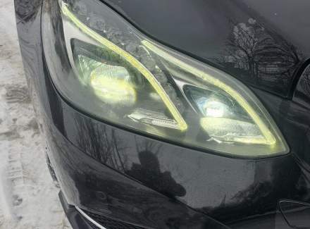 Mercedes-Benz - E-class