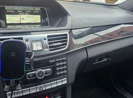 Mercedes-Benz - E-class