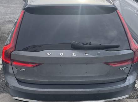Volvo - V90