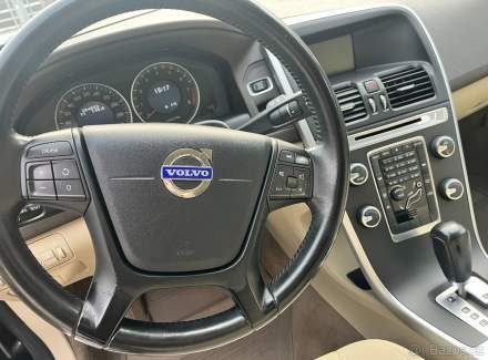Volvo - XC60