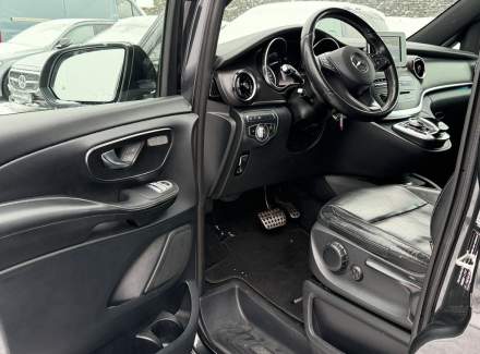 Mercedes-Benz - V-class