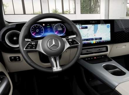 Mercedes-Benz - CLA