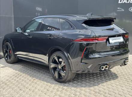 Jaguar - F-Pace