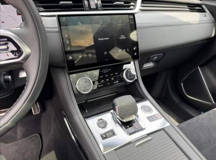 Jaguar - F-Pace