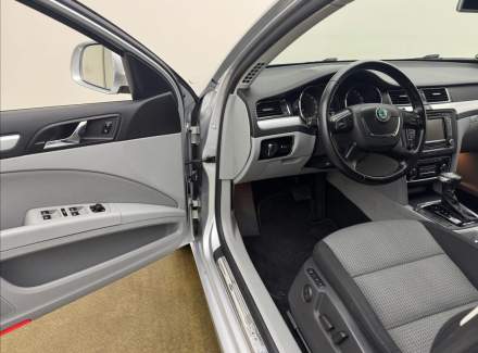 Škoda - Superb