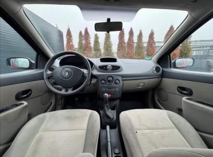 Renault - Clio