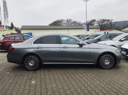 Mercedes-Benz - E-class