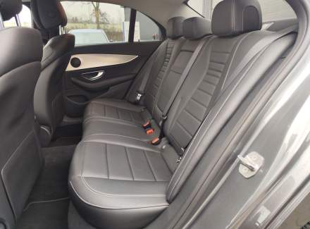 Mercedes-Benz - E-class