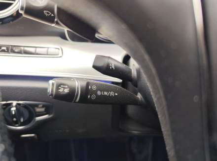 Mercedes-Benz - E-class