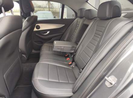 Mercedes-Benz - E-class