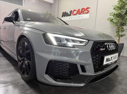 Audi - RS 4