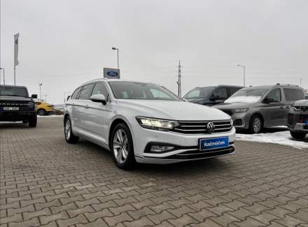 Volkswagen - Passat