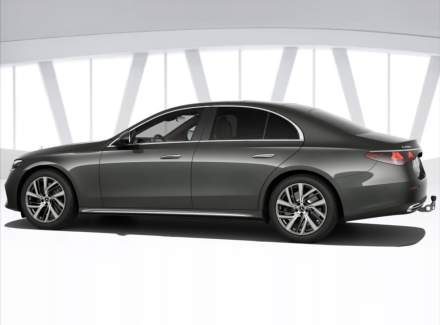 Mercedes-Benz - E-class